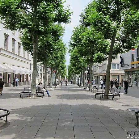 斯图加特祖福豪森美居酒店