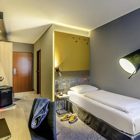 斯图加特祖福豪森美居酒店 3*