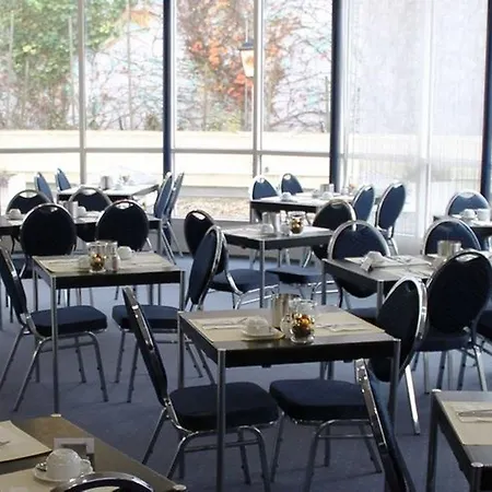 ホテル メルキュール ツッフェンハウゼン