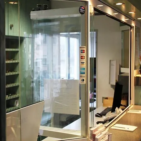 斯图加特祖福豪森美居酒店