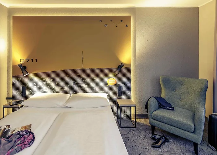 Mercure Zuffenhausen מלון 3*